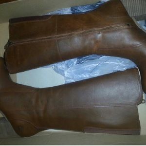 Size 10 Women’s Timberland Riding Boots